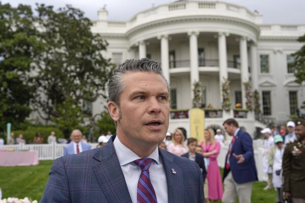White House briefs press as Hegseth faces new Signal chat scandal